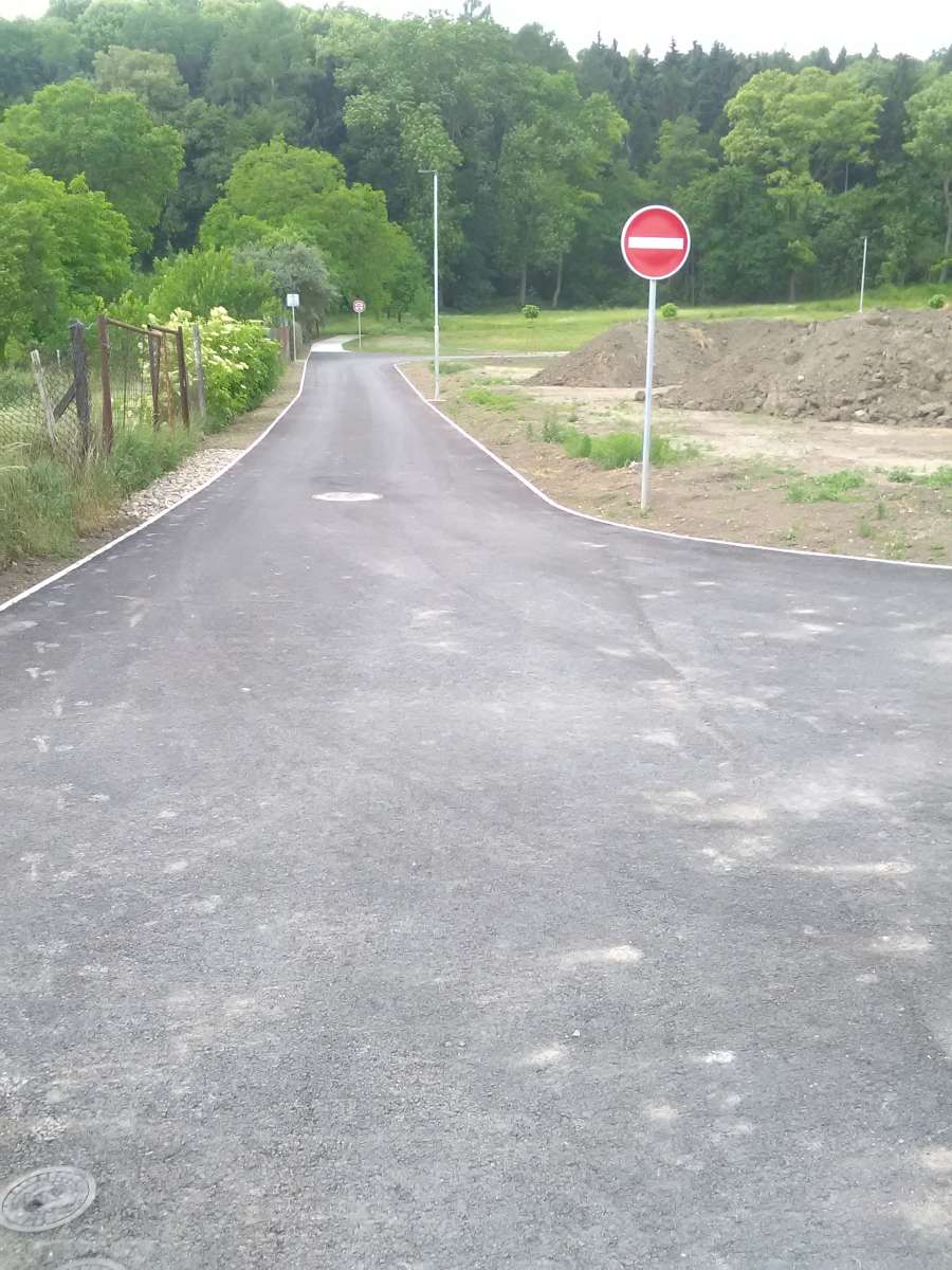 Budování příjezdových cest